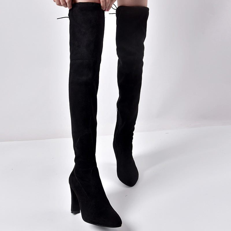 Elegante Overknee-Stretchstiefel mit Blockabsatz – Stil trifft Komfort